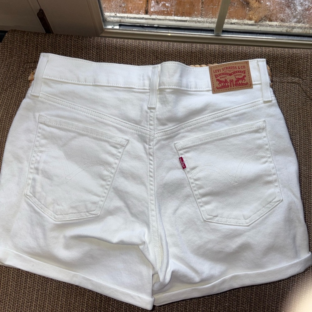 Levi's White Jean Shorts Classic Cut-Off Style